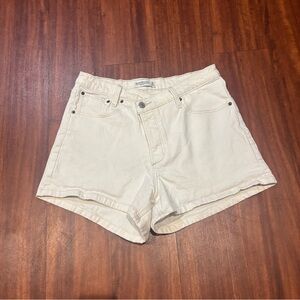 Abercrombie & Fitch 90s Relaxed Cutoff Criss Cross High Rise Shorts